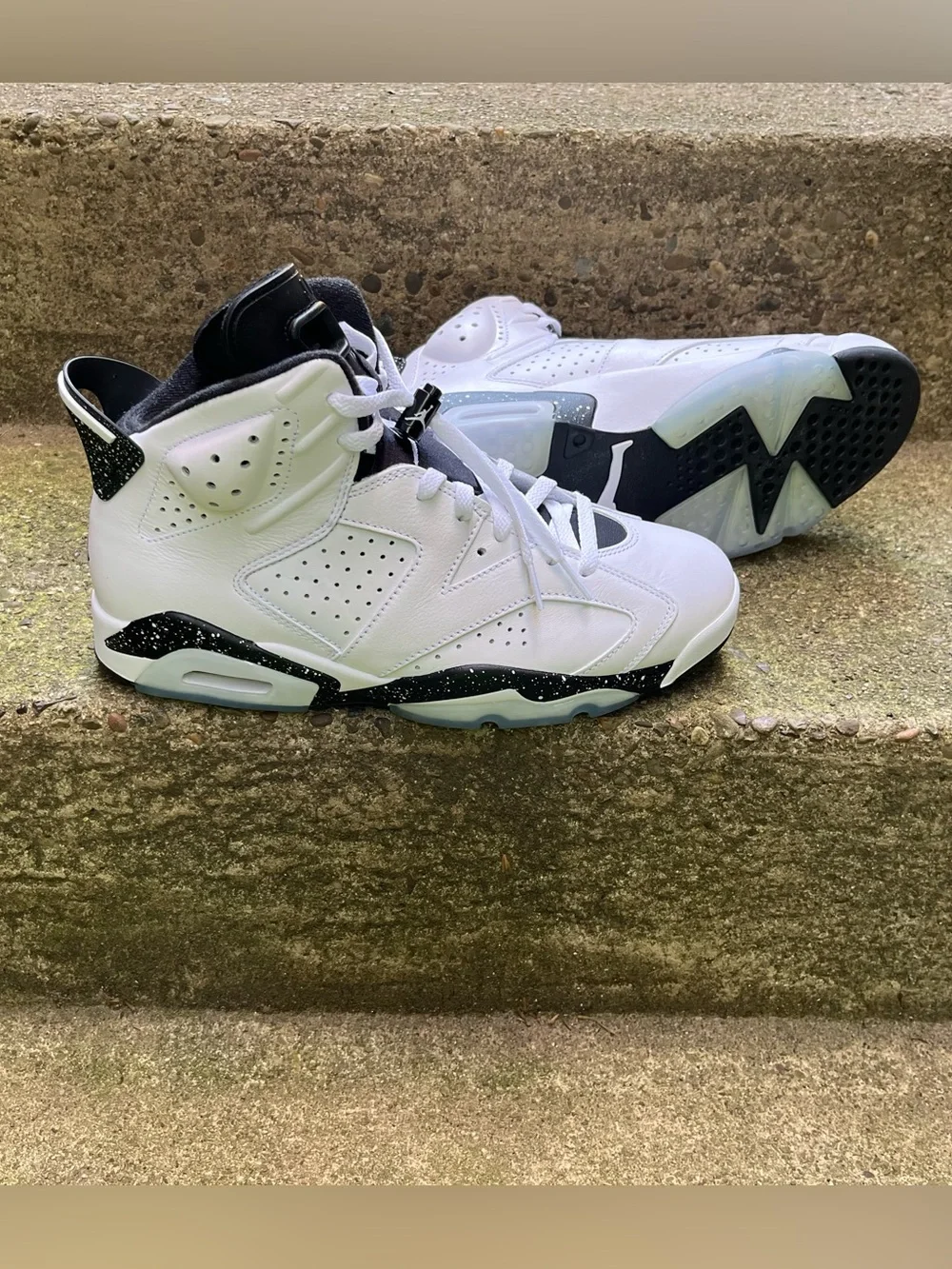 Air Jordan 6 retro “Reverse Oreo”
